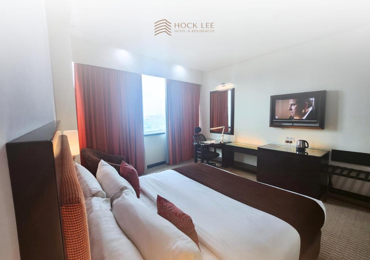 Hock Lee Hotel & Residences Кучинг Екстериор снимка